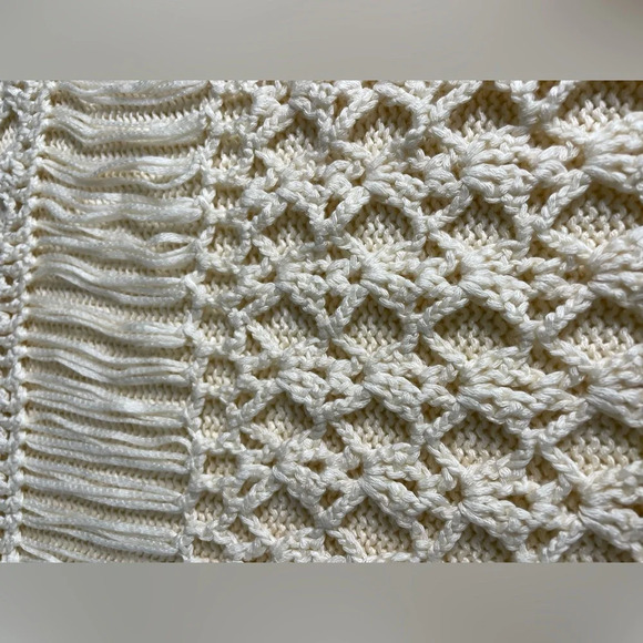 Le Moda Ivory Crochet Knit Sweater- Size Medium - Picture 8 of 12